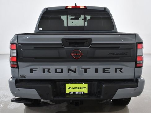 Used 2025 Nissan Frontier PRO-4X w/ Black Accent Package image 13