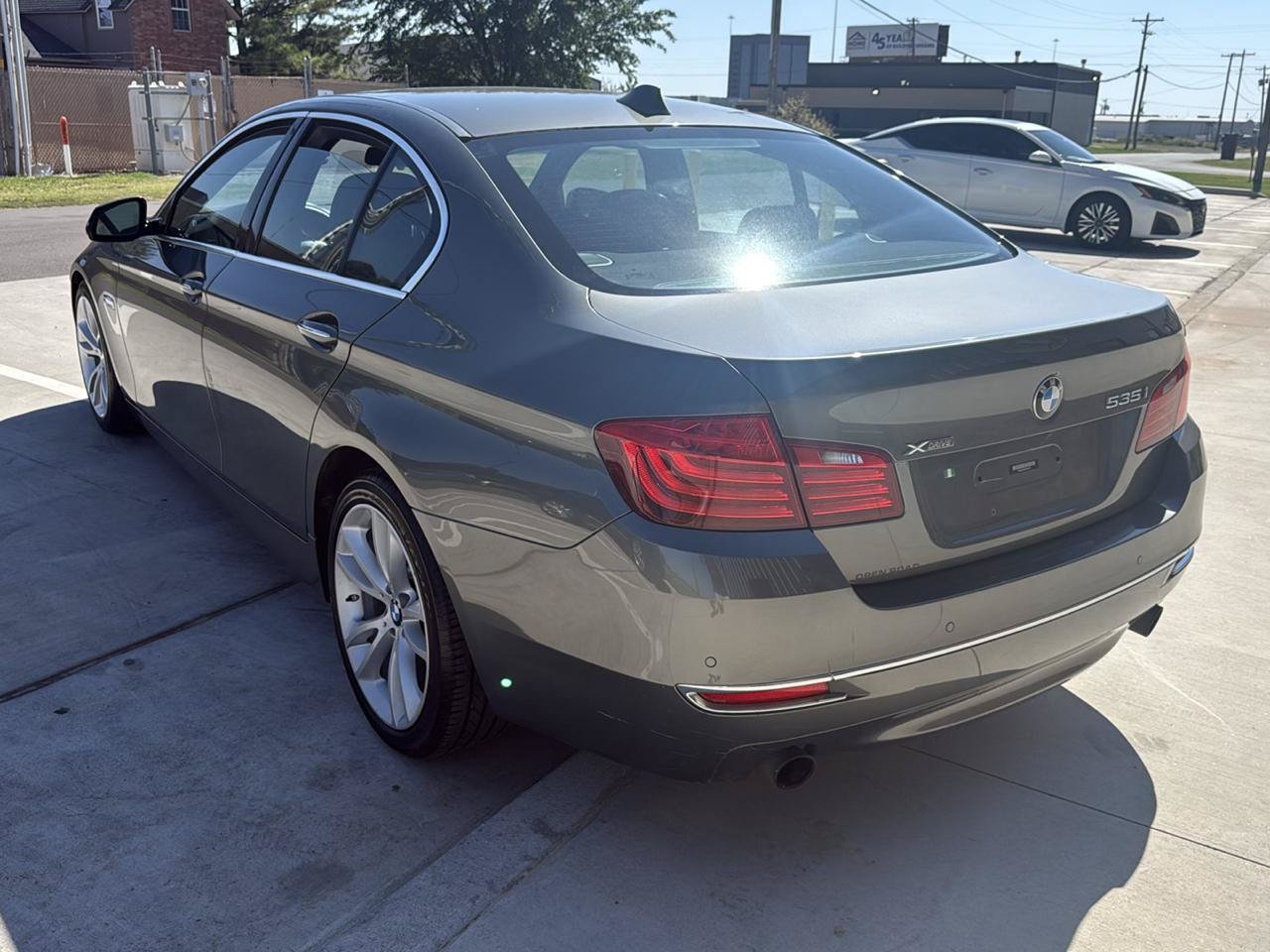 Used 2014 BMW 535i xDrive Sedan AWD/4WD image 14