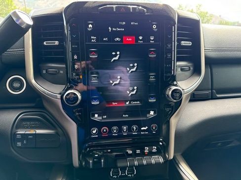 Used 2021 RAM 2500 Laramie AWD/4WD image 29