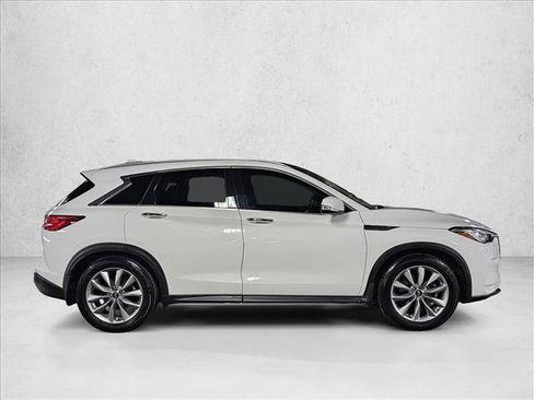 Used 2020 INFINITI QX50 Luxe w/ Navigation Package image 4