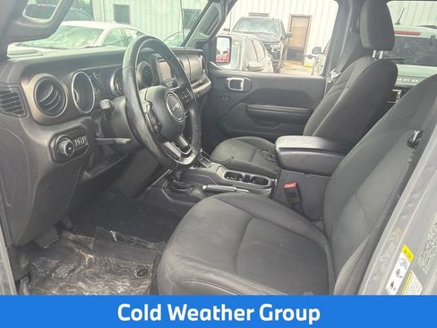 Used 2018 Jeep Wrangler Unlimited Sport S AWD/4WD image 5