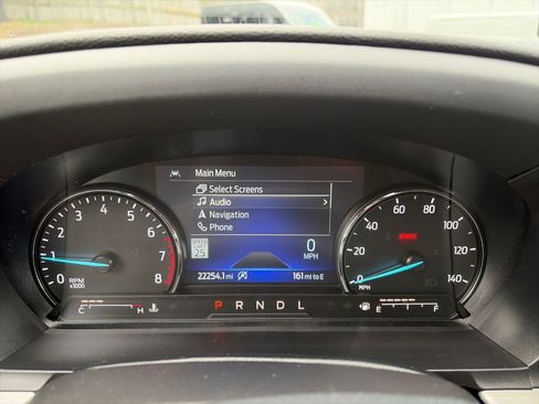 Used 2023 Ford Explorer XLT w/ Equipment Group 202A AWD/4WD image 17