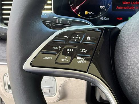 New 2026 Mercedes-Benz GLE 450e 4MATIC image 23