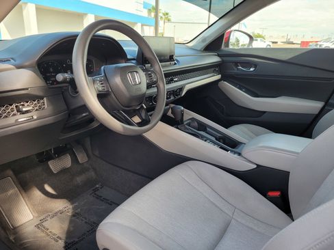 Used 2024 Honda Accord EX image 9