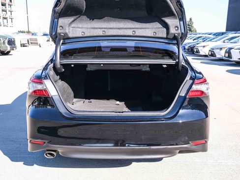 Used 2023 Toyota Camry XLE w/ Navigation Package FWD image 27
