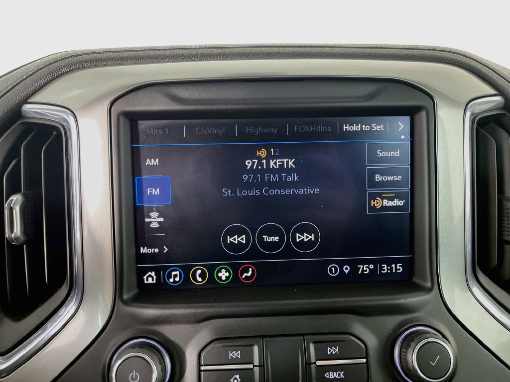 Used 2021 Chevrolet Silverado 1500 RST w/ Convenience Package II AWD/4WD image 17