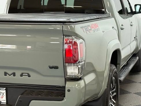 Used 2023 Toyota Tacoma TRD Sport image 10