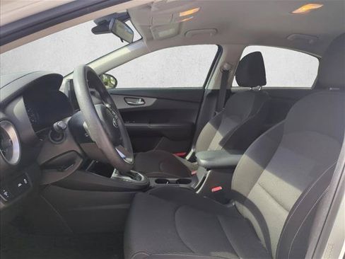 Used 2021 Kia Forte LXS FWD image 14