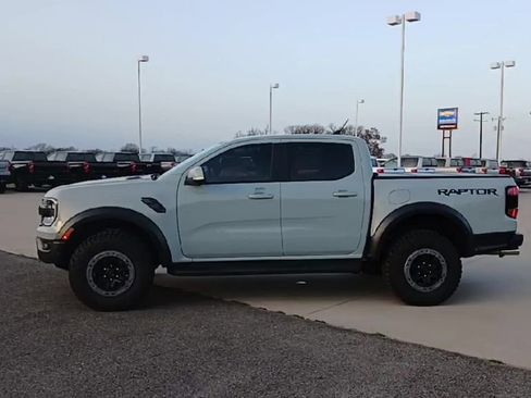 Used 2024 Ford Ranger Raptor image 5