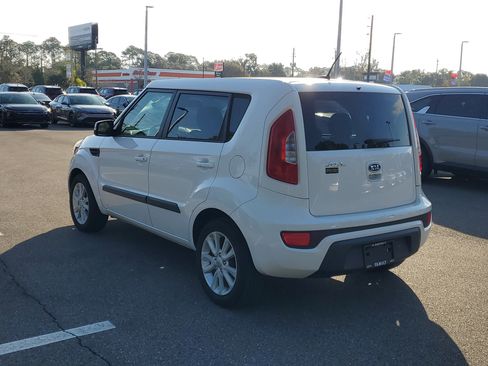 Used 2012 Kia Soul + image 4
