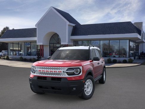 New 2025 Ford Bronco Sport Heritage w/ Convenience Package image 2