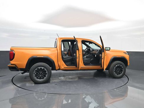 New 2026 GMC Canyon AT4 image 43