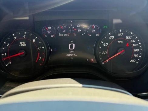 Used 2019 Chevrolet Camaro SS RWD image 15