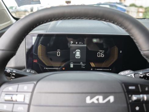 New 2026 Kia Sportage EX image 20