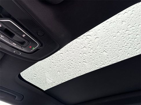 Used 2024 Audi A6 Premium Plus image 16