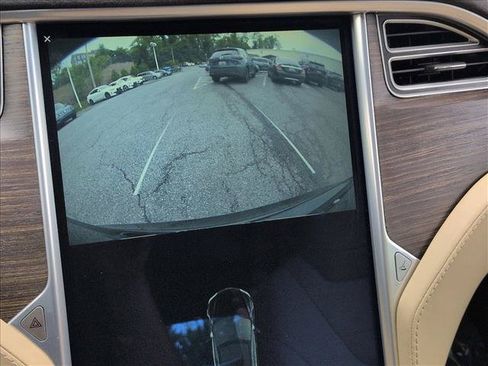 Used 2015 Tesla Model S 70D AWD/4WD image 14
