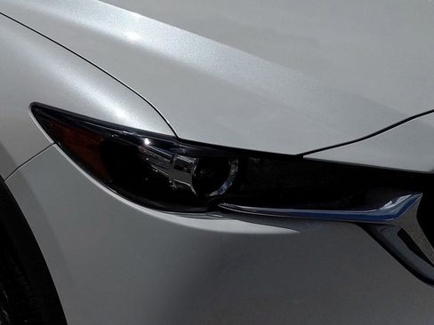 Used 2020 MAZDA CX-5 Touring image 10