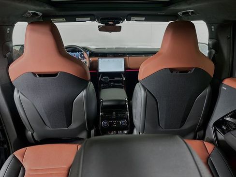 New 2026 Land Rover Range Rover Sport SV AWD/4WD image 23