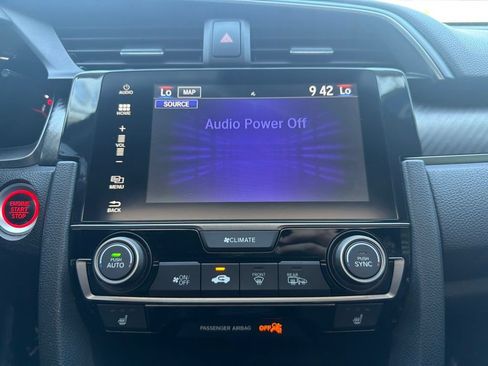 Used 2018 Honda Civic Sport Touring image 17