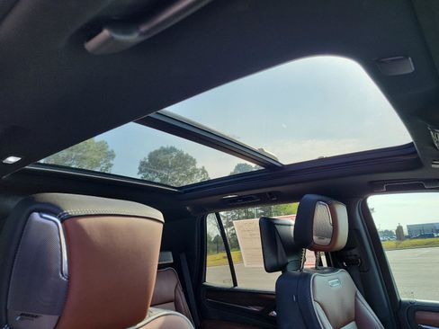 Certified 2024 GMC Yukon Denali Ultimate image 13