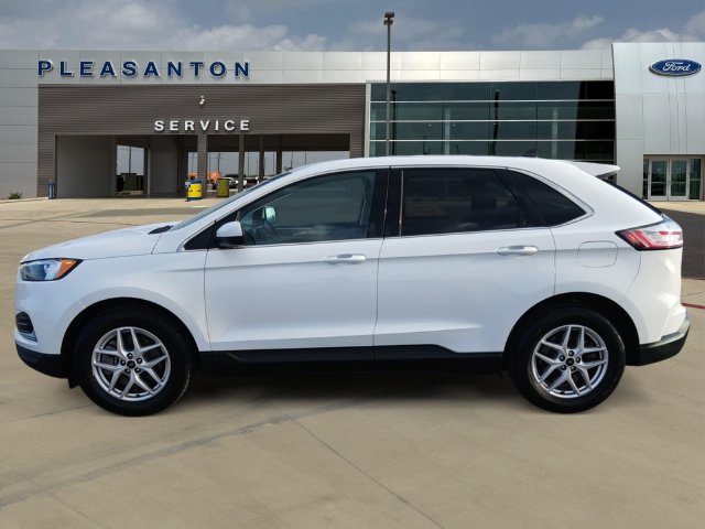 Used 2024 Ford Edge SEL AWD/4WD image 2