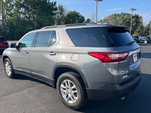 Used 2019 Chevrolet Traverse LT image 4