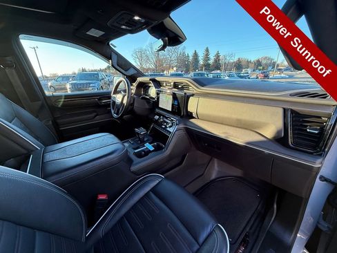 Used 2025 GMC Sierra 1500 AT4X image 50