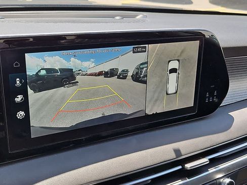 Used 2024 Hyundai Palisade Limited AWD/4WD image 19