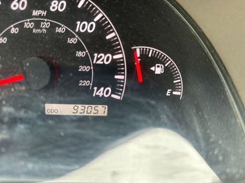 Used 2006 Toyota Camry LE FWD image 11