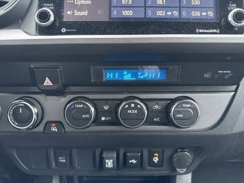 Certified 2023 Toyota Tacoma TRD Off-Road image 25