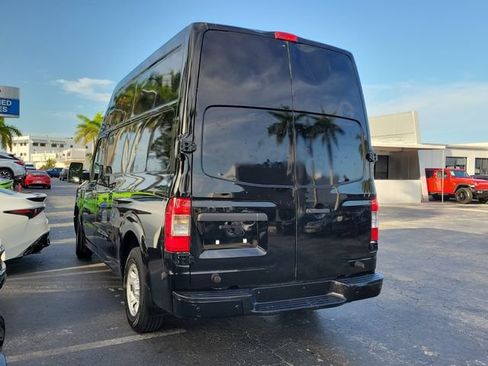 Used 2016 Nissan NV 2500 SV RWD image 4