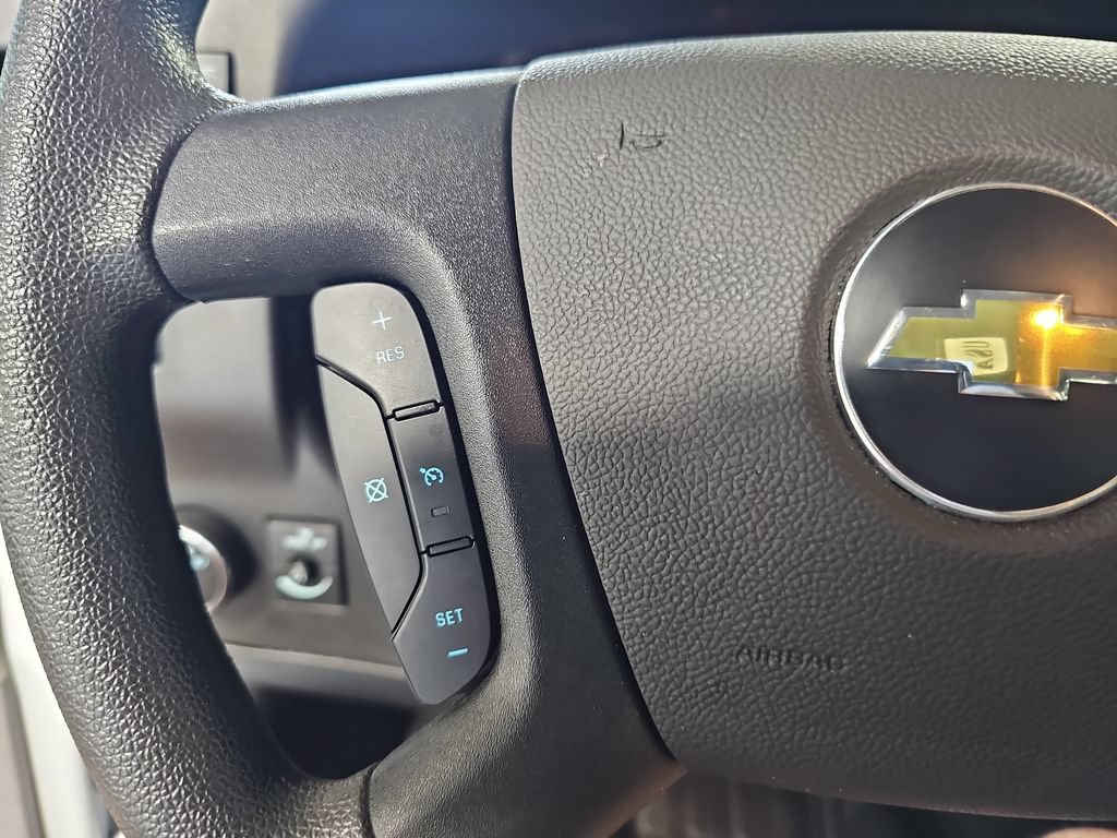 Used 2025 Chevrolet Express 2500 w/ Driver Convenience Package RWD image 14