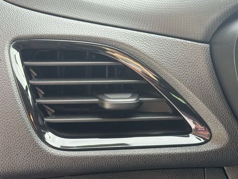 Used 2017 Chevrolet Spark LS image 31