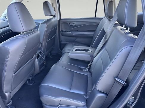 Used 2022 Honda Pilot EX-L image 32