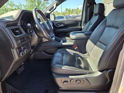 Certified 2021 Chevrolet Suburban RST RWD image 14