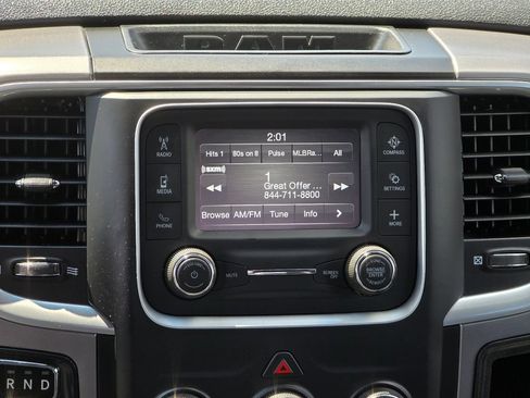 Used 2024 RAM 1500 Warlock AWD/4WD image 4