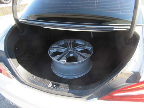 Used 2019 Mercedes-Benz CLA 250 image 5