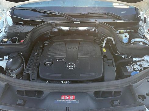 Used 2015 Mercedes-Benz GLK 350 4MATIC image 28