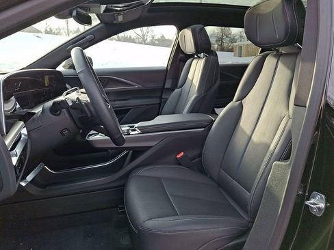 Certified 2025 Cadillac Lyriq Luxury w/ LPO, Floor Liner Package image 15