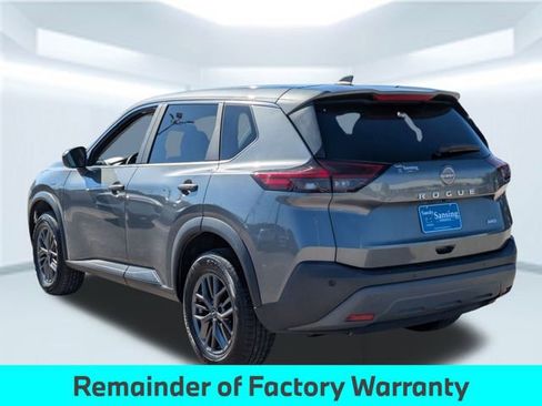 Used 2023 Nissan Rogue S image 4