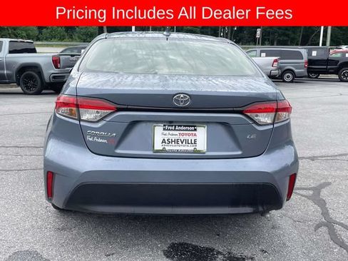 Used 2023 Toyota Corolla LE FWD image 4
