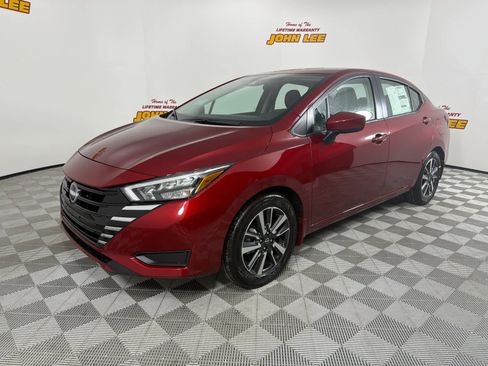 New 2025 Nissan Versa SV w/ Trunk Package image 1