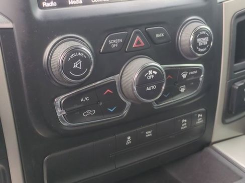 Used 2017 RAM 1500 Big Horn image 25