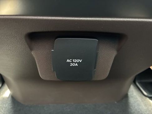 New 2026 Ford F350 King Ranch w/ Chrome Package AWD/4WD image 29