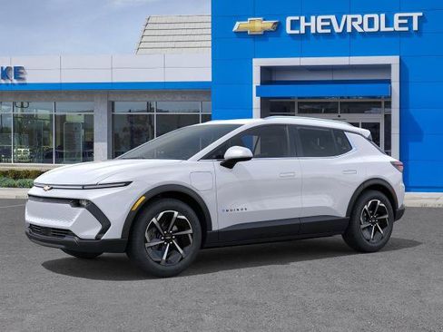 New 2026 Chevrolet Equinox EV LT FWD image 2