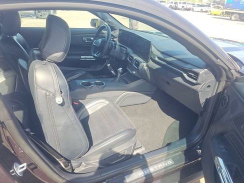 Used 2024 Ford Mustang GT Premium RWD image 4