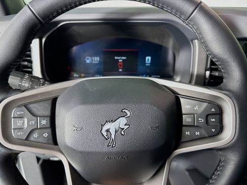 Used 2025 Ford Bronco Big Bend image 16