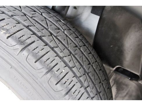 Used 2023 Jeep Compass Sport image 31