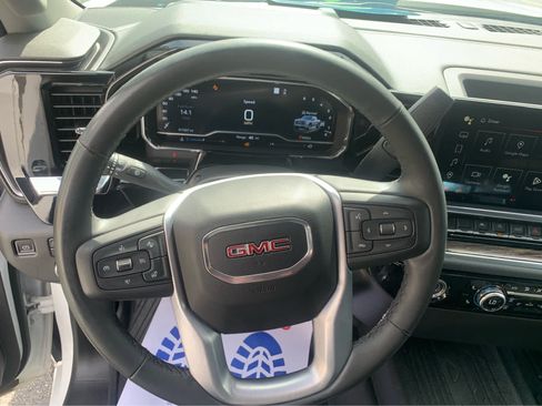 Used 2023 GMC Sierra 1500 Elevation w/ LPO, Elevation Black Package AWD/4WD image 14