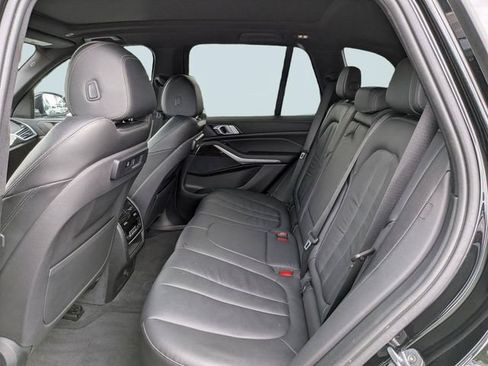 Used 2019 BMW X5 xDrive40i w/ Premium Package 2 AWD/4WD image 13